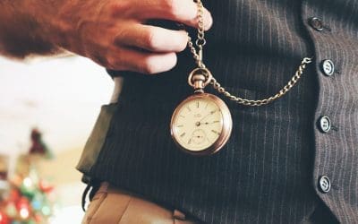 Antique Pocket Watches as Statement Pieces: Fashion and Style Beyond Timekeeping