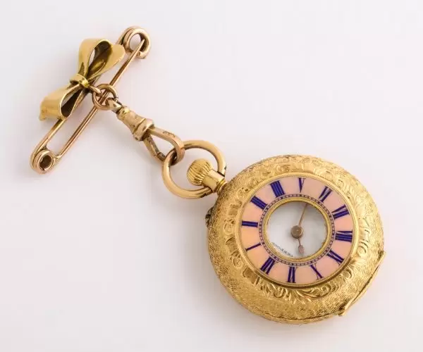 Fine Enamelled Gold Half Hunter Case Pocket Watch 1880s 14