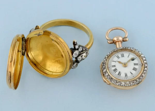 GOLD WATCH AND DIAMOND SET RING MOUNT 7